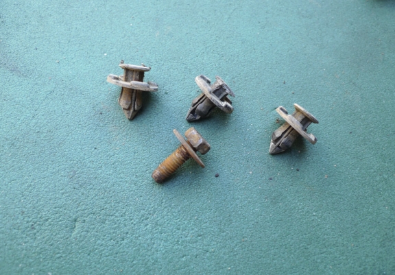 Cache sous moteur et de la boîte de vitesse Nissan X-Trail T30