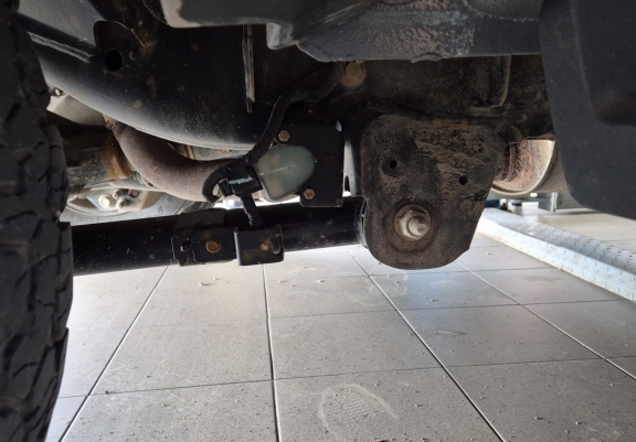 Cache-capteur en aluminium du bras de suspension arrière Ford Ranger Raptor