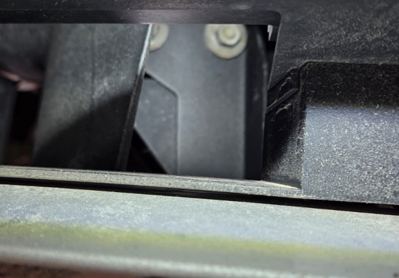 Cache sous moteur et de la radiateur BMW Seria 5  E60/E61 pare-chocs avant de série