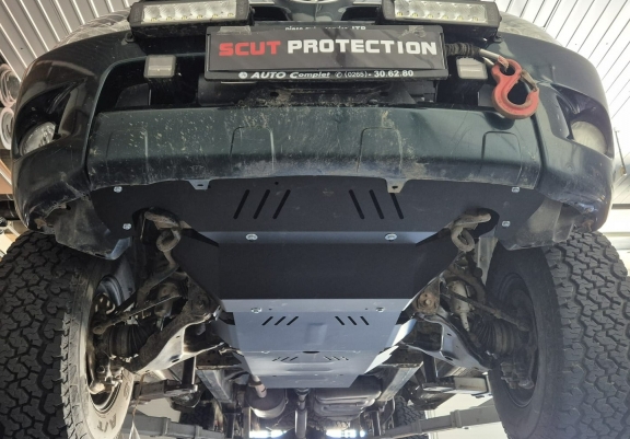 Cache sous moteur et de la radiateur Toyota Hilux