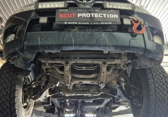 Cache de protection de la boîte de vitesse et de la filtre à particules Toyota Hilux Revo