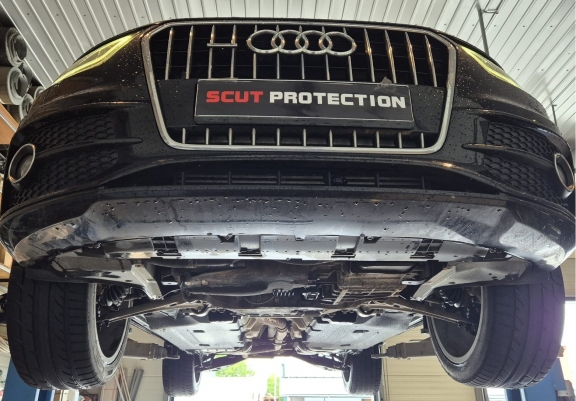 Cache sous moteur et de la boîte de vitesse en aluminium Audi Q2